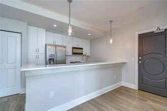 1238 E Kennedy Blvd in Tampa, FL - Building Photo - Building Photo