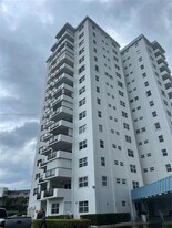 1500 S Ocean Blvd, Unit 508 in Pompano Beach, FL - Building Photo