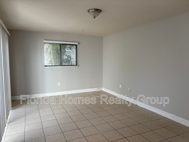 property at 7738 Tamara Lee Ct