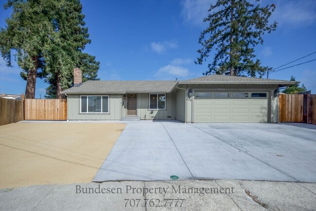 property at 746 Bonnie Ave