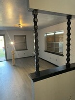 816 S 2nd St in Chickasha, OK - Building Photo