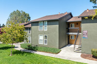 Pebble Creek Communities in Fremont, CA - Foto de edificio - Building Photo