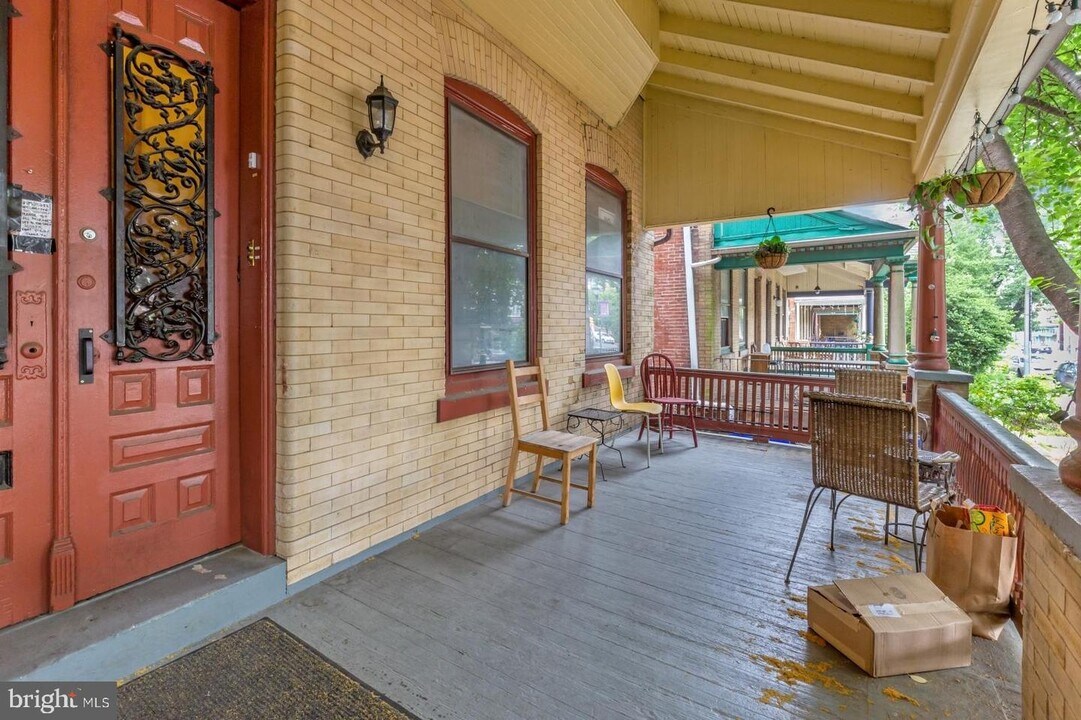 4713 Baltimore Ave-Unit -1 in Philadelphia, PA - Building Photo