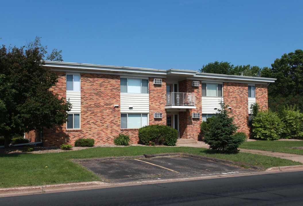 Hudson Hill Apartments in Hudson, WI - Building Photo