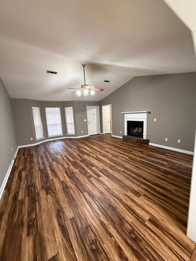 304 Natchez Rd in Enterprise, AL - Building Photo - Building Photo