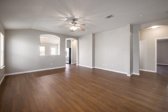 17901 Violet Ln in Elgin, TX - Building Photo - Building Photo