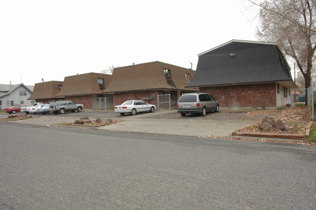 1402-1408 Roosevelt Ave in Yakima, WA - Building Photo - Building Photo