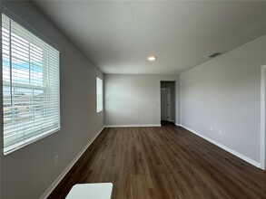 644 Becklow St in Debary, FL - Foto de edificio - Building Photo
