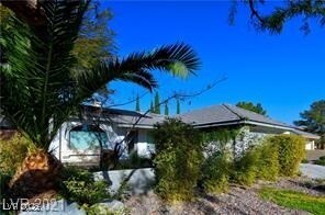 9428 Darwell Dr in Las Vegas, NV - Foto de edificio - Building Photo