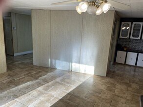 7438 St Johns Rd in Land O Lakes, FL - Building Photo - Building Photo