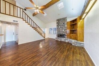 8501 Fathom Cir in Austin, TX - Building Photo - Building Photo