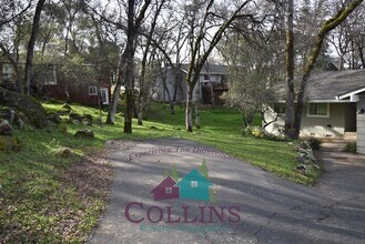 14116 Lodgepole Dr in Penn Valley, CA - Building Photo - Building Photo