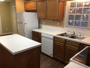 1143 Sequoia Dr in Lewisville, NC - Building Photo - Building Photo