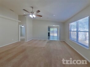 4220 Lindy Trail, Unit B06 in Jacksonville, FL - Building Photo - Building Photo