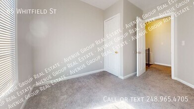 65 Whitfield St in Pontiac, MI - Building Photo - Building Photo