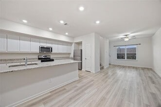 308 Marsh Ln in Princeton, TX - Building Photo - Building Photo