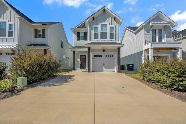 458 Grand Oaks Rd in Tallahassee, FL - Building Photo - Building Photo