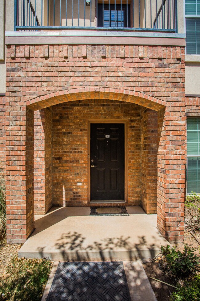 2108 Main St in Lubbock, TX - Building Photo - Building Photo