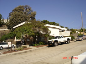 5828 Ruby St in San Diego, CA - Foto de edificio - Building Photo