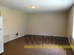 302 N 10th Ave in Paragould, AR - Building Photo - Building Photo