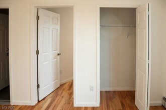 373 N 6th St in Newark, NJ - Building Photo - Building Photo