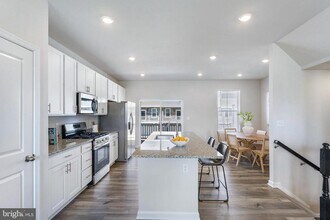 5691 Glencoe Pl in Waldorf, MD - Building Photo - Building Photo