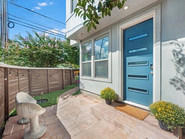 property at 3421 Gillespie St