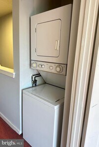 419 Shawmont Ave photo'