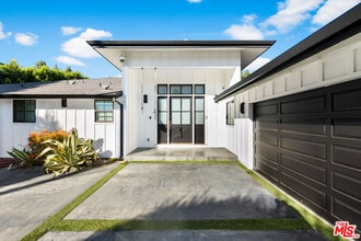 13339 Margate St in Los Angeles, CA - Building Photo - Building Photo