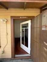 6026 Eleanor Ave in Los Angeles, CA - Building Photo