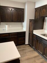 14228 Tiara St, Unit 4 in Van Nuys, CA - Building Photo - Building Photo