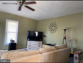 211 Greenridge Rd, Unit B in Federalsburg, MD - Foto de edificio - Building Photo