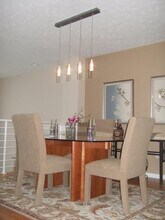 5604 Bridge in Cleveland, OH - Building Photo - Building Photo