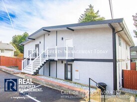 1111 SW 148th St in Burien, WA - Building Photo