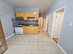100 N 4th St in Paterson, NJ - Building Photo - Building Photo