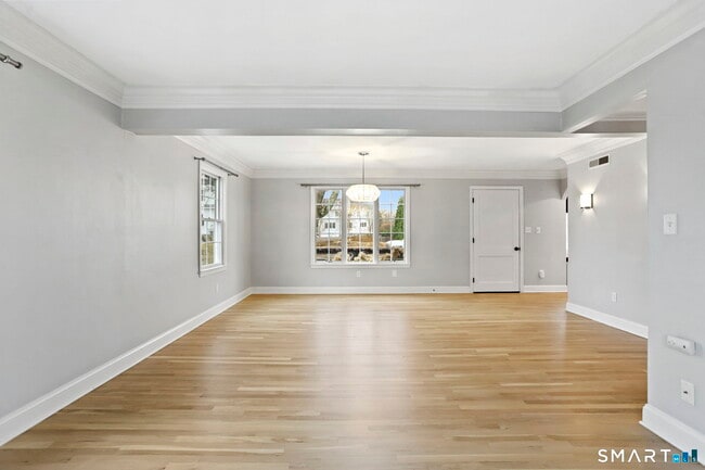 21 Eunice Ave in Fairfield, CT - Building Photo - Building Photo