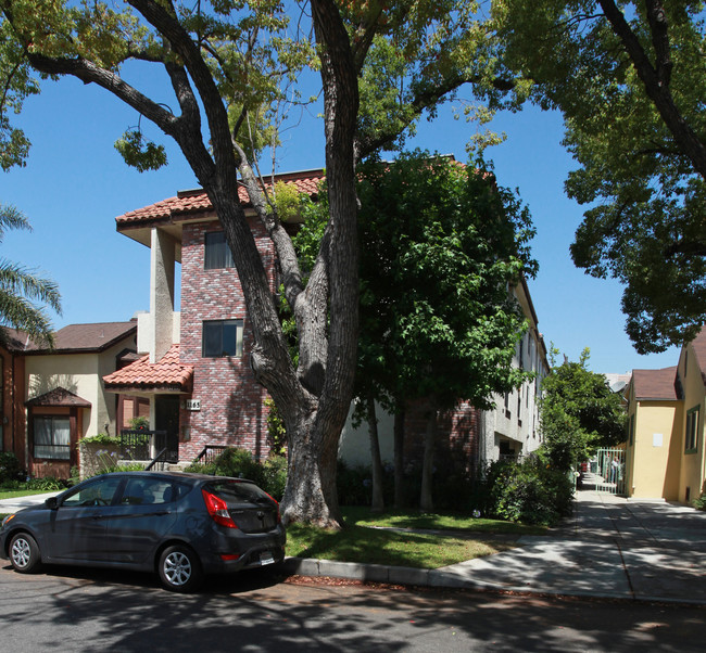 1165 Spazier Ave in Glendale, CA - Building Photo - Building Photo