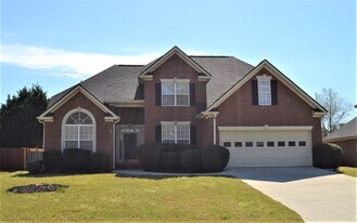 351 Barnsley Dr in Evans, GA - Building Photo