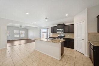 8417 Muddy Creek Dr in Fort Worth, TX - Building Photo - Building Photo