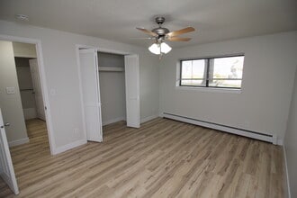 Mesa Heights Apartments in Sioux Falls, SD - Building Photo - Building Photo