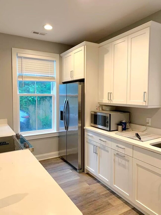 9 Hanover St in Charleston, SC - Building Photo - Building Photo