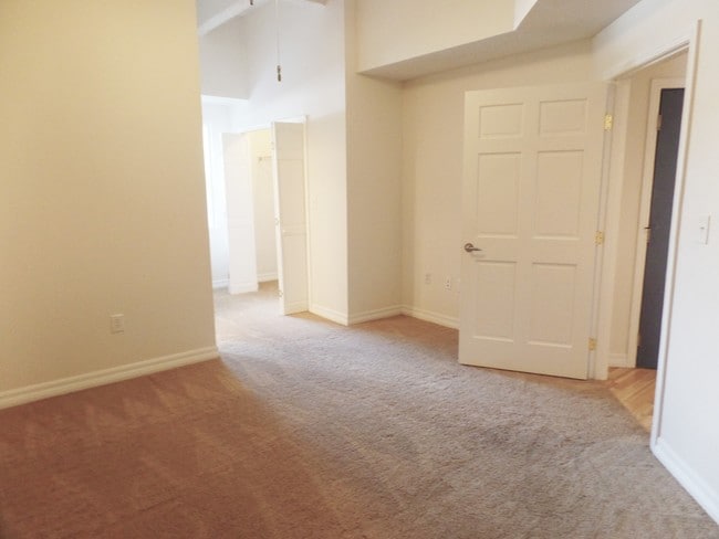 Gallery 3450