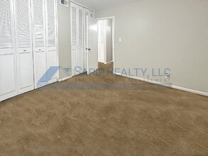 3300 College St in College Park, GA - Building Photo - Building Photo