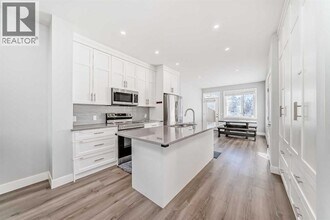 2435 Riverstone Rd SE in Calgary, AB - Building Photo - Building Photo