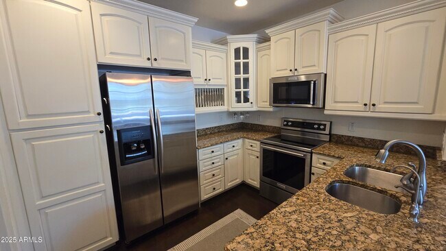 2432 E Montecito Ave in Phoenix, AZ - Building Photo - Building Photo