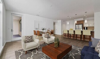 1725 S Bascom Ave in Campbell, CA - Building Photo