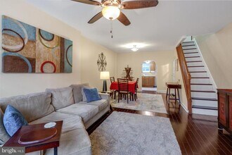 1006 Morris St in Philadelphia, PA - Building Photo - Building Photo