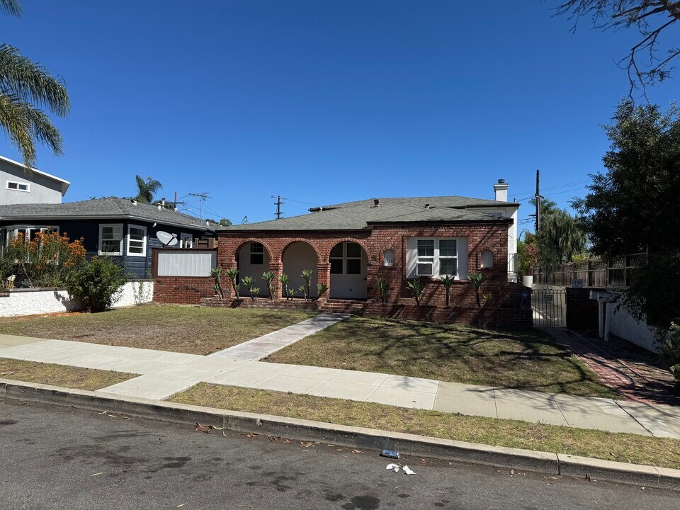 1738 Watson Ave in Torrance, CA - Foto de edificio