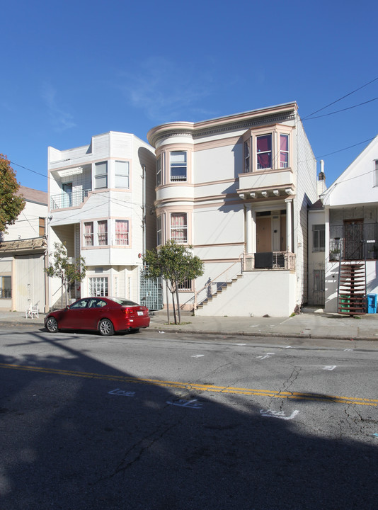 2261 Bryant Ter in San Francisco, CA - Building Photo