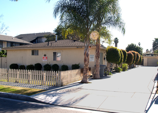 6375 Indiana Ave in Buena Park, CA - Building Photo - Building Photo